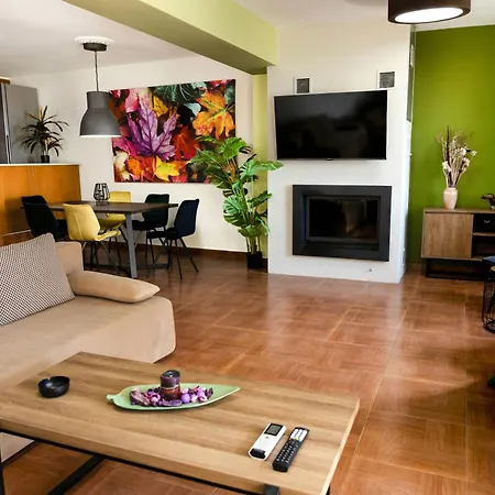 Charming With Amazing View *